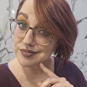 Meet your Posher, Courtney